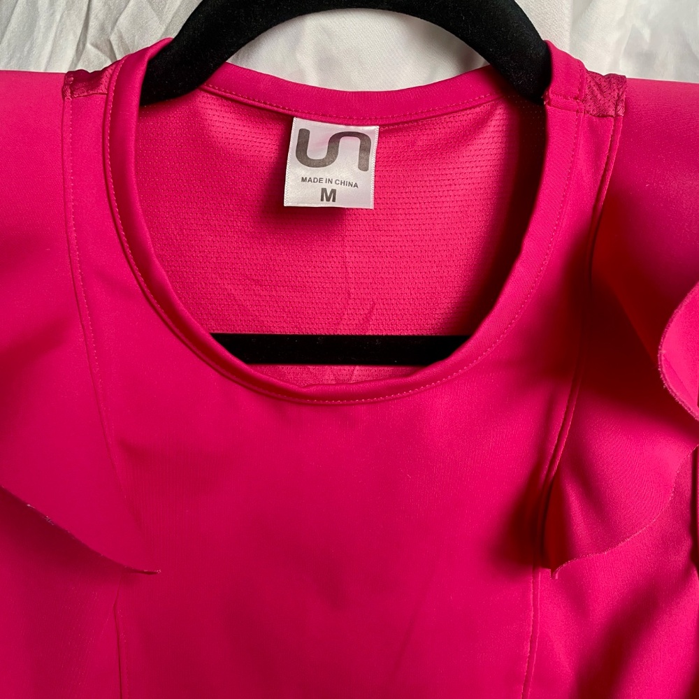Urban Savage Ruffle Sleeveless Top | Size M | Raspberry - Picture 5 of 11